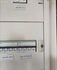 Sécurisation et mise aux normes électriques d'une habitation à Loos